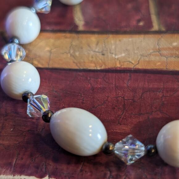 Three Pearl/Stone/Crystal Silver Tone Bead Bracelet Lot - Picture 7 of 8